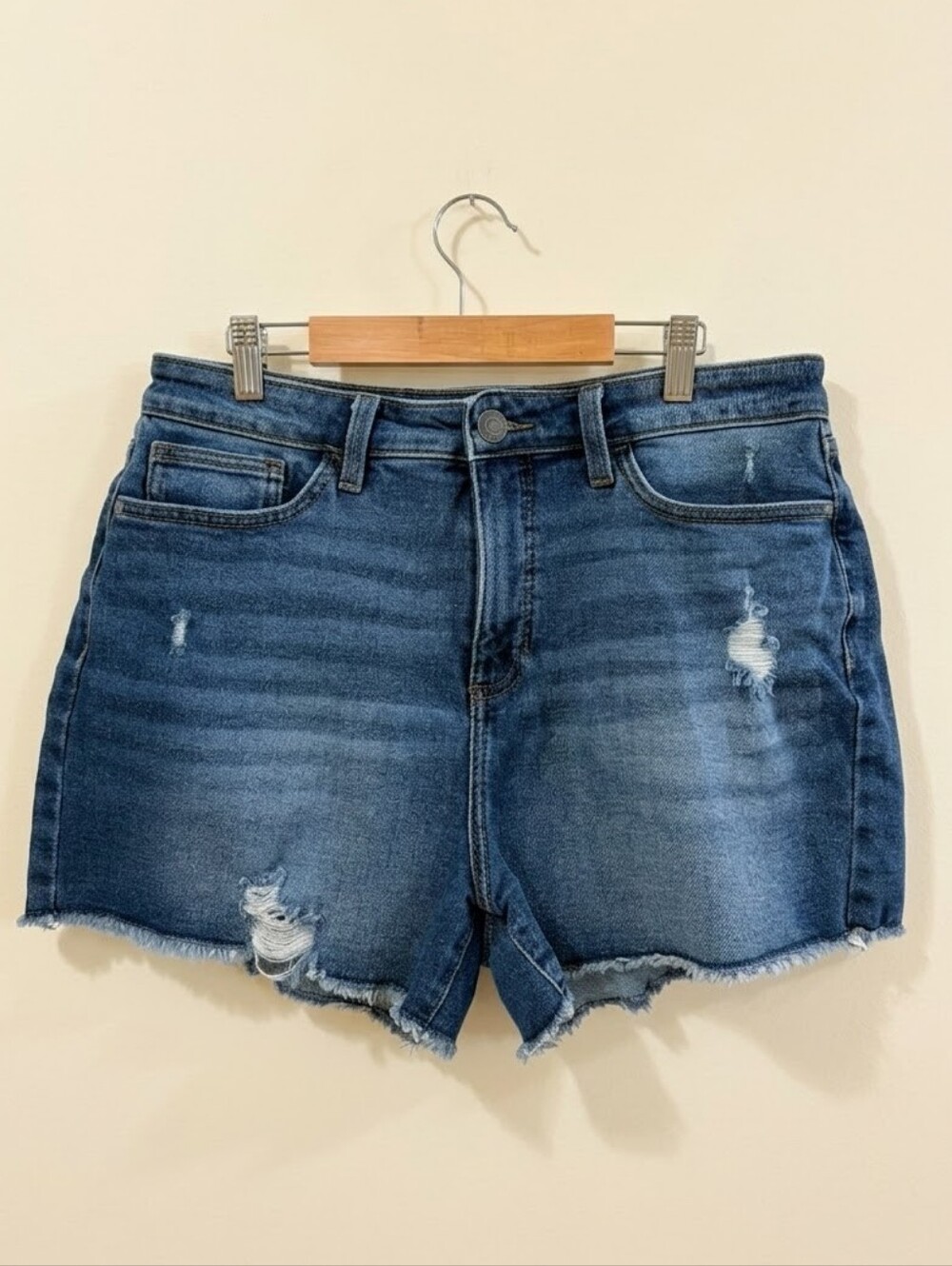 LC Lauren Conrad Distressed Denim Shorts Size 12 Raw Hem Mid Rise